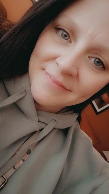 Lily, 37  female escort, Joplin