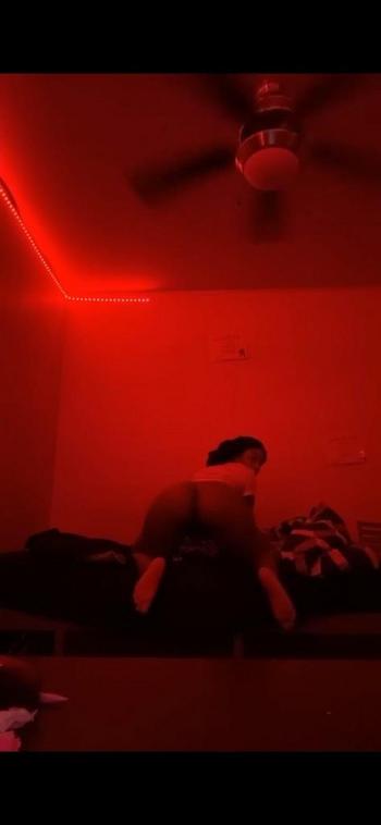 Meme , 21  female escort, Joplin